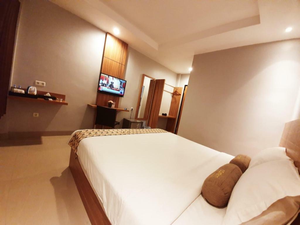 Careinn Merauke By Yolo Hospitality Экстерьер фото